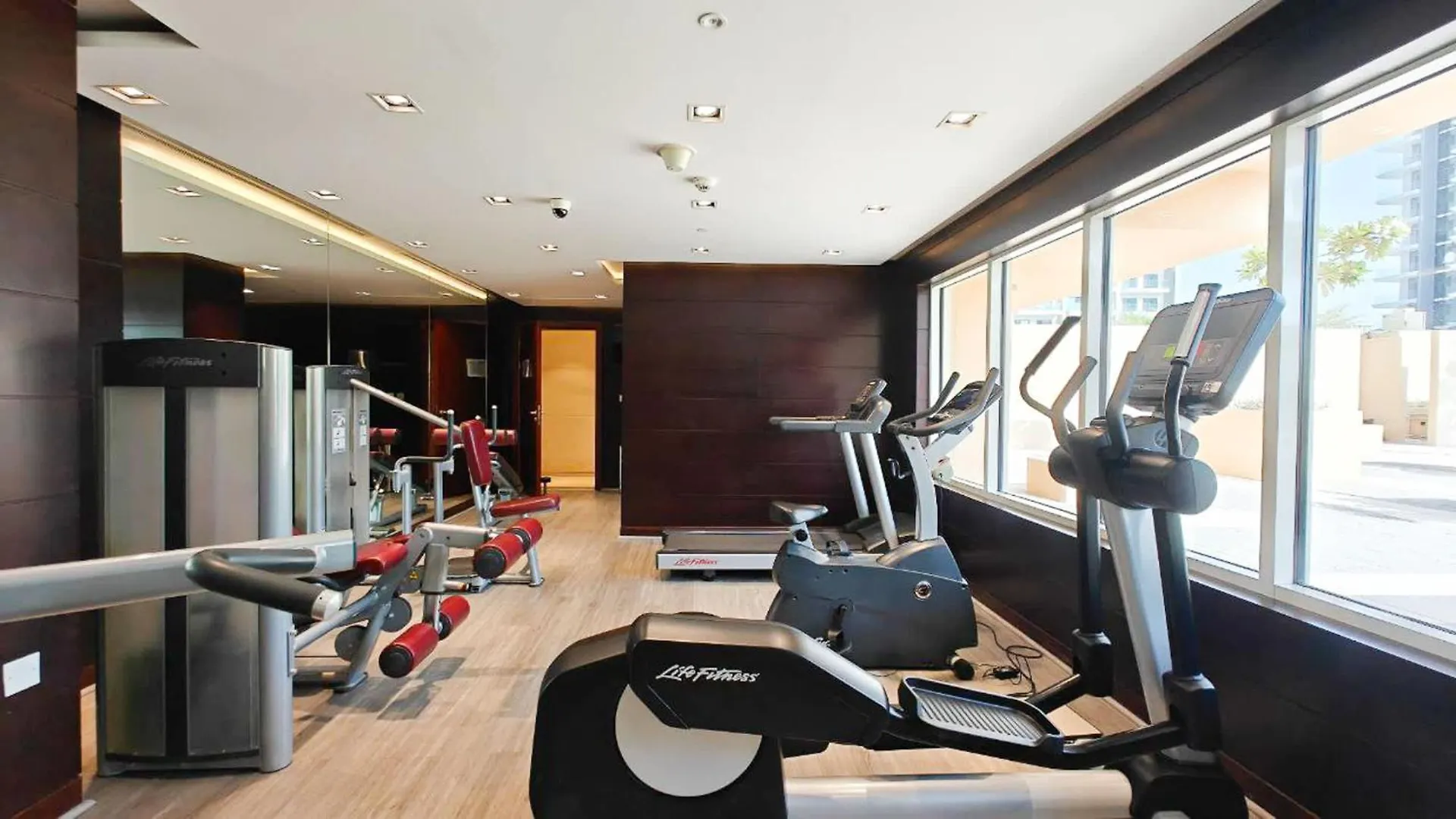 Chic 1-Bedroom Apartment In Jvc With Balcony Dubai